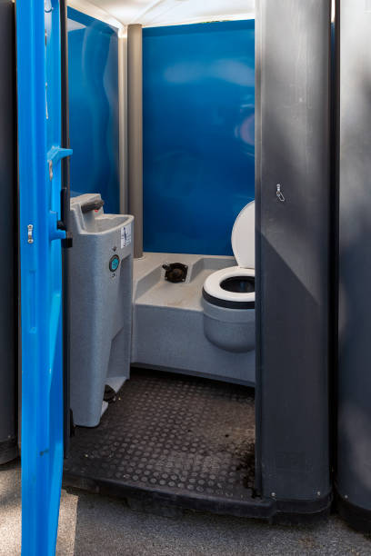 Portable Toilet Options We Offer in Conestee, SC